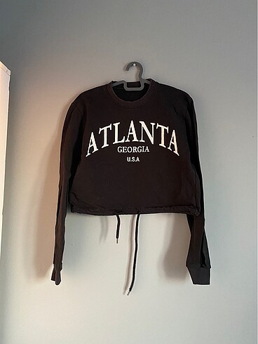 Atlanta kadın crop sweatshirt
