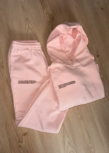 Pangaia Toz pembe alt üst takım