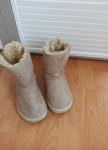 28 Beden UGG ÇOCUK BOTU