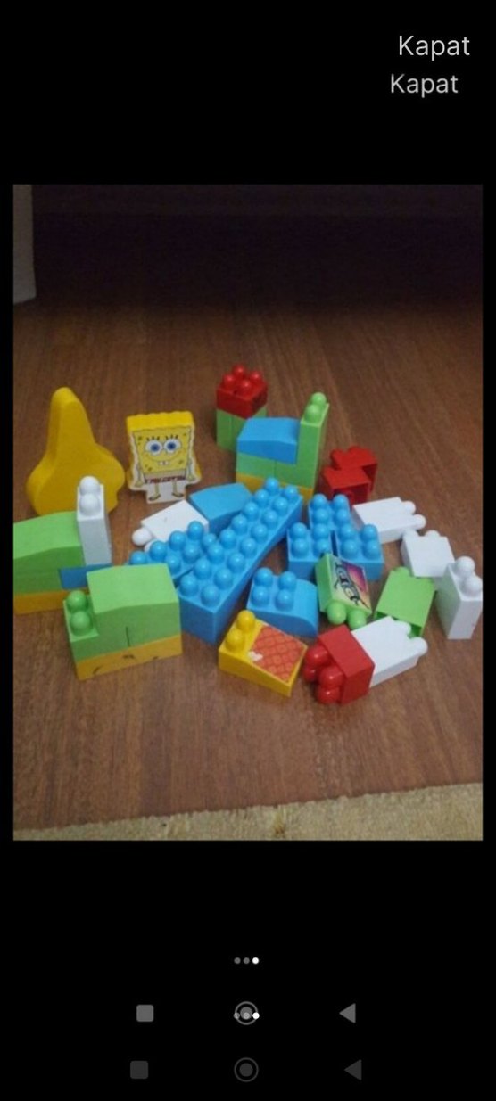 Renkli Lego Blokları ve Figürler - Görsel 3