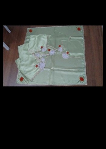 Nakışlı Beyaz Masa Örtüsü - Görsel 2