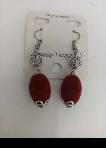 Kırmızı Boncuklu Mini Kadın Küpe - Görsel 2