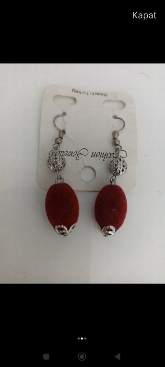 Kırmızı Boncuklu Mini Kadın Küpe - Görsel 2