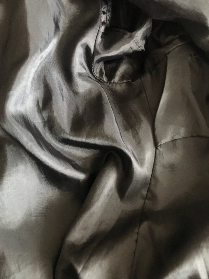 Siyah Kapüşonlu Düğmeli Kaban - Görsel 5