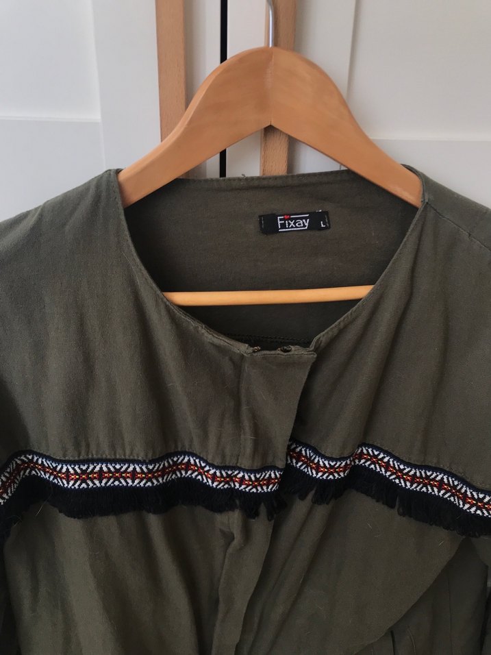 Nakış Detaylı Kadın Haki Ceket - Görsel 2