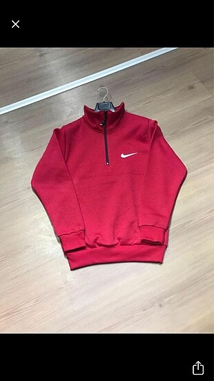Kırmızı sweat nike