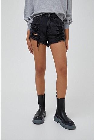pull&bear yırtık şort