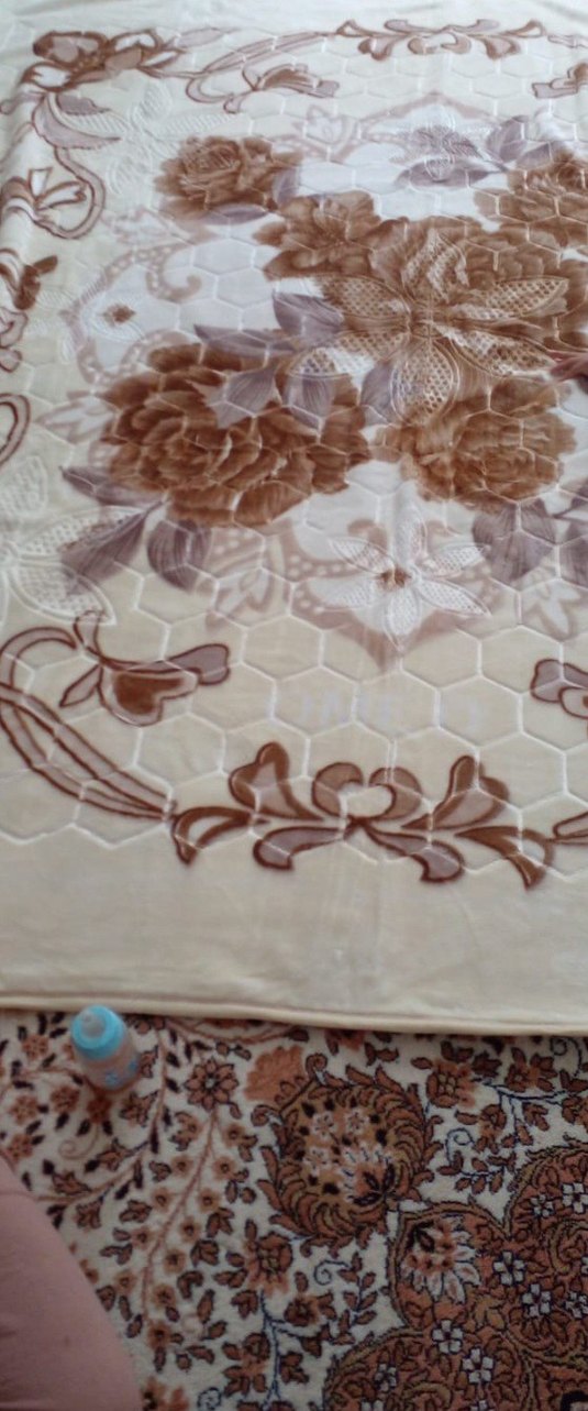 Açık Kahverengi  desenli. 4 parca. bataniye  karyola örtüsü - Görsel 3