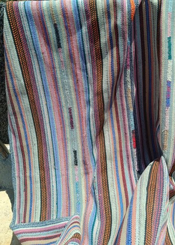 Çok Renkli Desenli. köy kilimi - Görsel 2