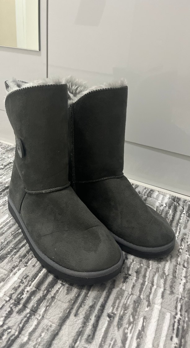 Gri Süet Kürklü Kadın Dolgu Topuk Bot - Görsel 2