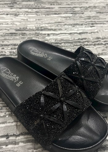 Siyah Yılan Desenli Platform Terlik - Görsel 3