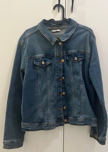 Düğmeli Kadın Mavi Denim Ceket - Görsel 3