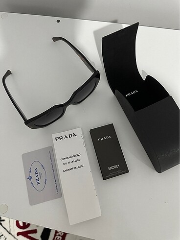 Prada Milano Güneş Gözlüğü - Görsel 2