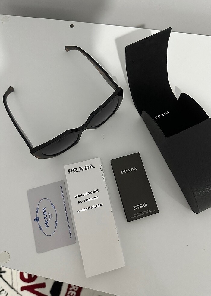 Prada Milano Güneş Gözlüğü - Görsel 2