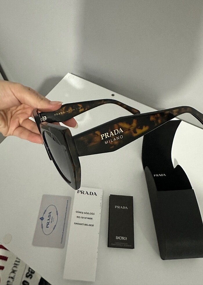 Prada Milano Güneş Gözlüğü - Görsel 5