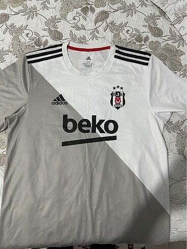 Adidas Orjinal eski sezon beşiktaş forması