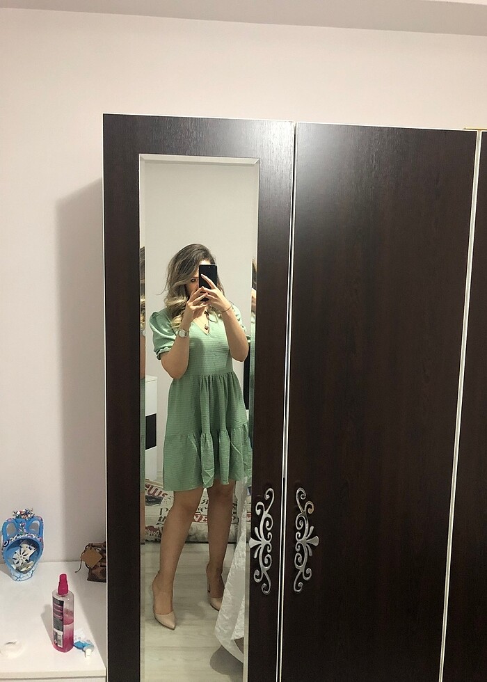 Yeşil elbise - Görsel 2