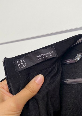 Siyah Uzun Drapeli Gotik Elbise - Görsel 3