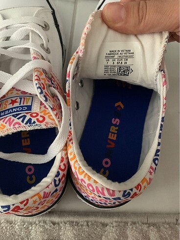 37,5 Beden Converse all star kadın spor ayakkabı