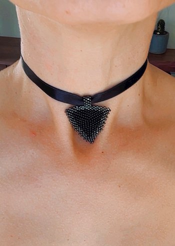 Siyah Boncuklu Midi Gotik Kolye Choker