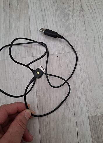 Samsung Tuşlu Telefon Data Kablosu