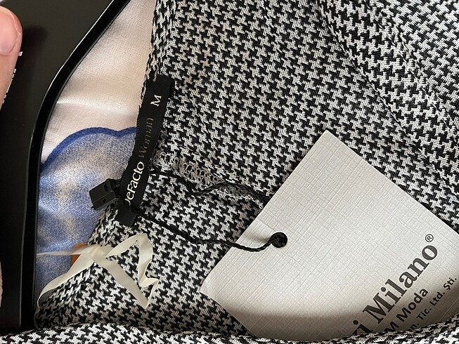 Siyah-Beyaz Bluz - Görsel 5