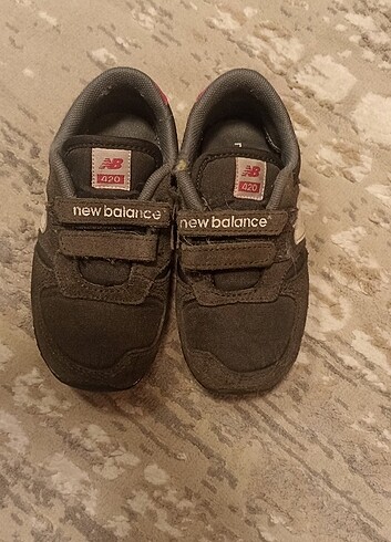New Balance 25