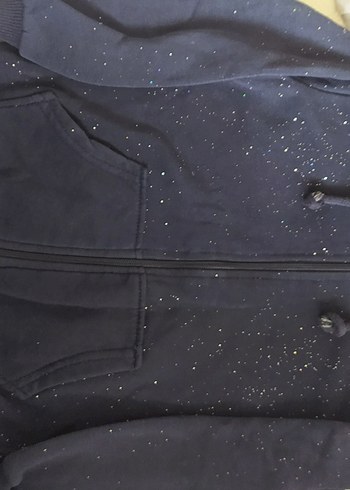 kolun arkasında ufak göze batmiyacak soluk var - Görsel 4