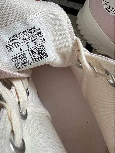 40 Beden pembe Renk Converse
