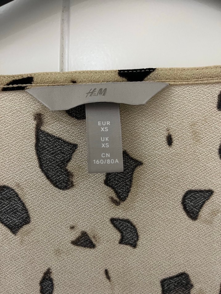 Bej Desenli V Yakalı Uzun Elbise - Görsel 2