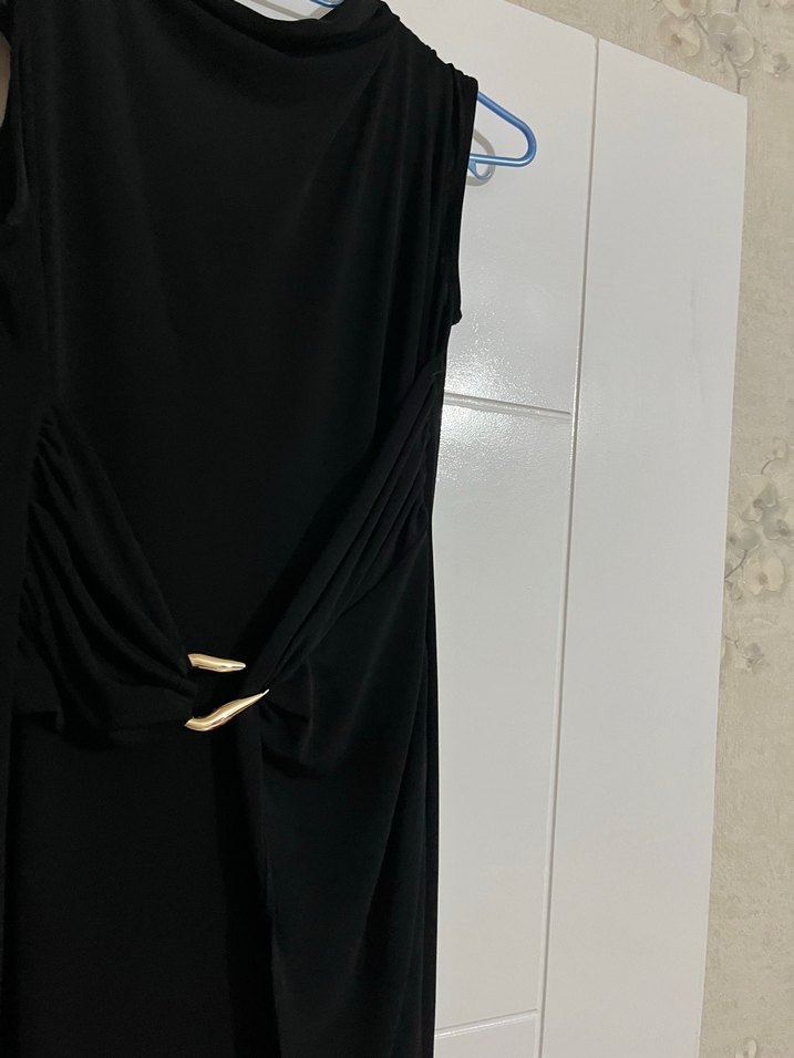 Siyah elbise - Görsel 2