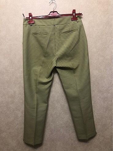 40 Beden yeşil Renk Şık pantolon