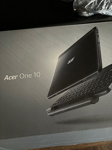 Acer diz üstü bilgisayar tablet ve tablet