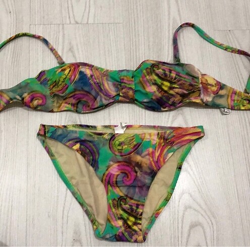 Dagi bikini takımı