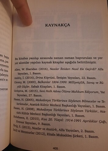  Beden Solgun Karanfil kitap