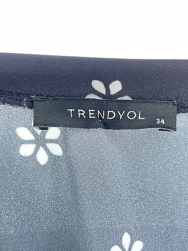 34 Beden çeşitli Renk Trendyol & Milla Uzun Elbise %70 İndirimli.