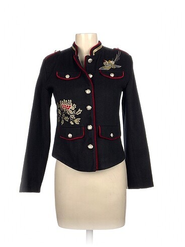 Diğer Blazer %70 İndirimli.