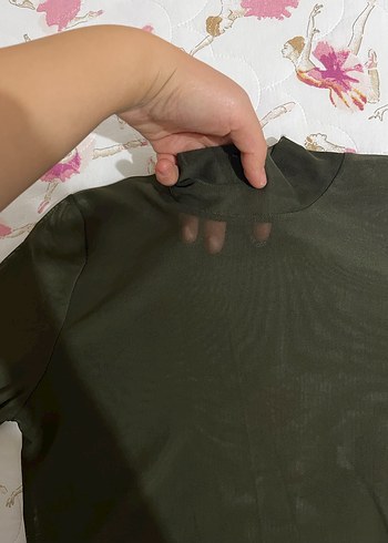 Siyah Drapeli Balıkçı Yaka Kadın Bluz - Görsel 3