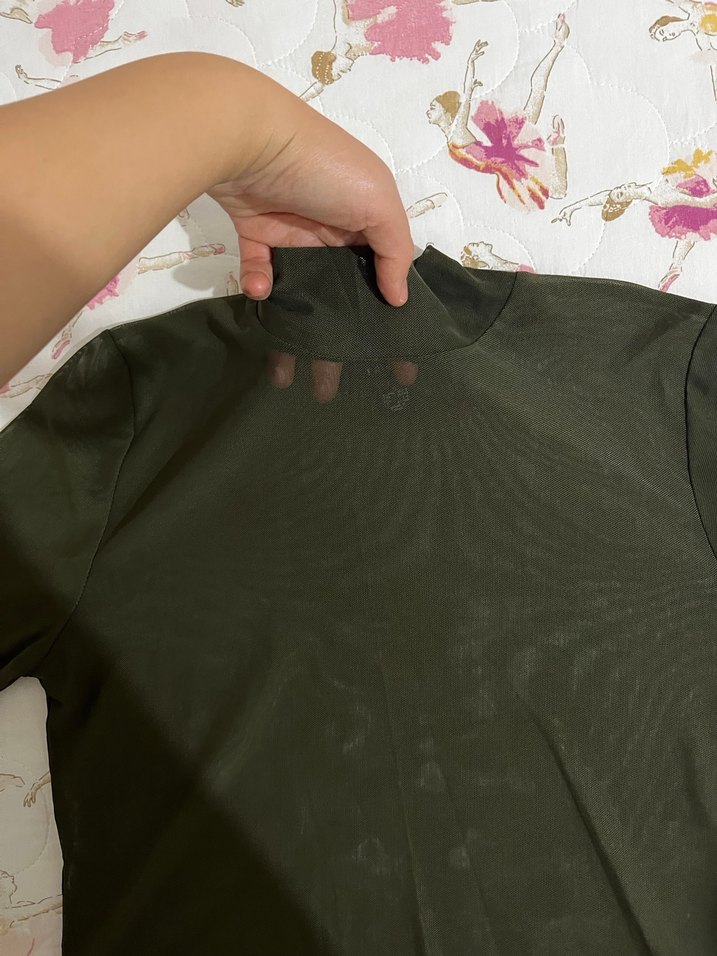 Siyah Drapeli Balıkçı Yaka Kadın Bluz - Görsel 4