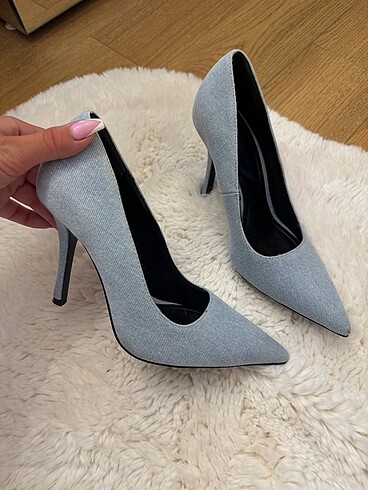Zara Zara denim stiletto