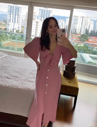 m Beden pembe Renk Pembe Cut Out Detaylı Zara Midi Elbise