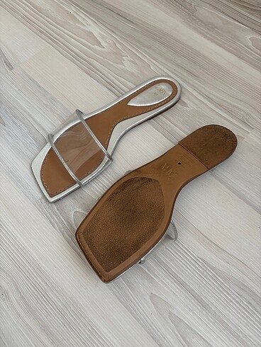 38 Beden Vinil Zara Şeffaf Terlik Sandalet