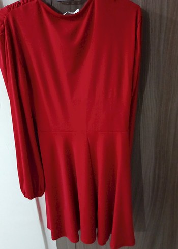 Klasik Kırmızı Midi Elbise V Yakalı - Görsel 3