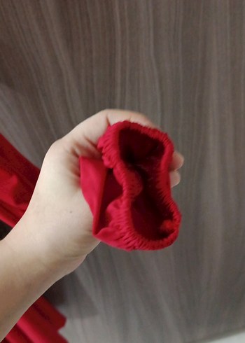 Klasik Kırmızı Midi Elbise V Yakalı - Görsel 4