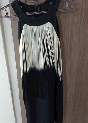 Püsküllü Siyah Uzun Abiye Elbise - Görsel 2