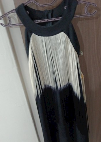 Püsküllü Siyah Uzun Abiye Elbise - Görsel 3