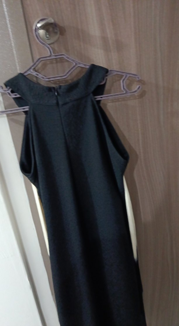 Püsküllü Siyah Uzun Abiye Elbise - Görsel 4