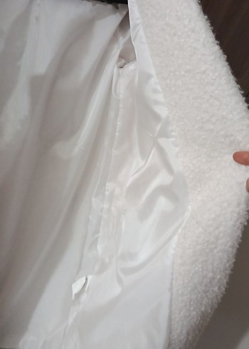 Beyaz Kısa Kadın Peluş Kaban - Görsel 4