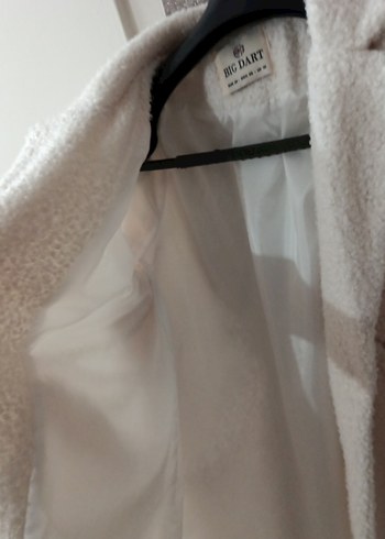 Beyaz Kısa Kadın Peluş Kaban - Görsel 3