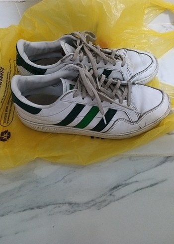 Beyaz Yeşil Bağcıklı Spor Ayakkabı - Görsel 2